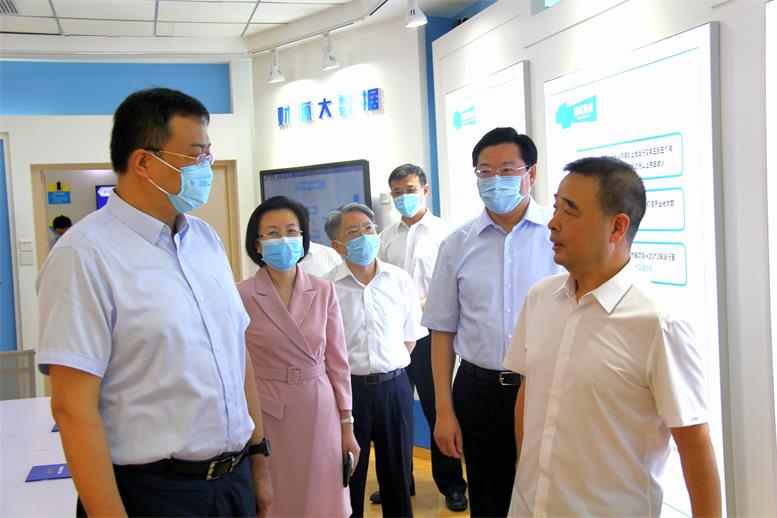 副省长高涛莅临NG娱乐信息视察调研