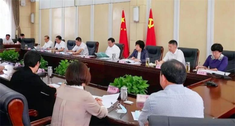 NG娱乐信息曹玉学董事长加入辽阳市民营企业家座谈会